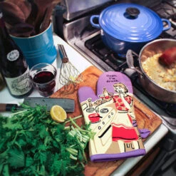 Blue Q Oops, I'm Drunk Oven Mitt 5 Blue Q Oops, I'm Drunk Oven Mitt -Hallmark Shop Oops Im Drunk Oven Mitt WW120 03