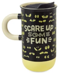 Hallmark Peanuts® Scared Snoopy Color-Changing Halloween Mug, 21 Oz. -Hallmark Shop Peanuts ColorChanging Scared Snoopy Halloween Mug 1HGN1521 03